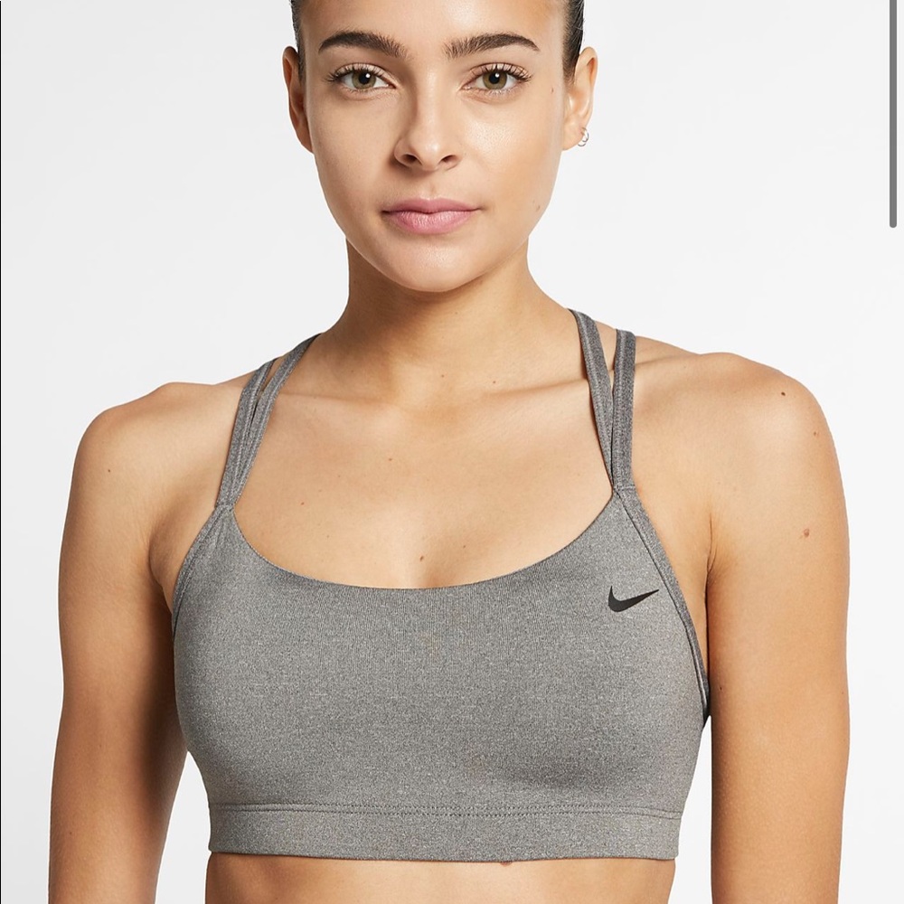 Nike favorites bra Small